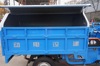 Ειδικό φορτηγό ανελκυστήρων ραφιών εμπορευματοκιβωτίων απορριμάτων καμπινών απορριμάτων τριών WheelTricycle/μεγάλο
